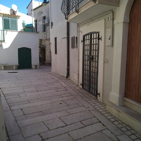 La Casetta Nel Borgo Termoli Exterior foto