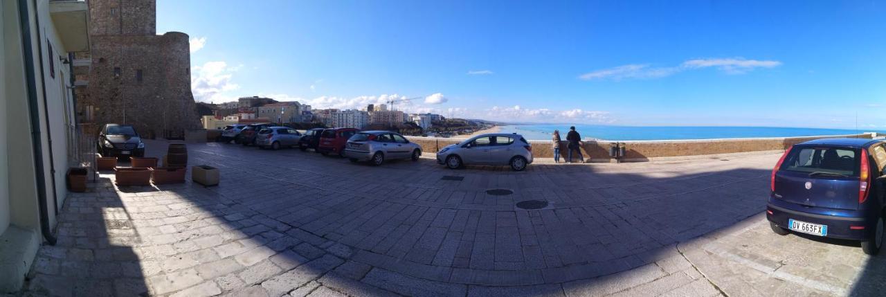 La Casetta Nel Borgo Termoli Exterior foto